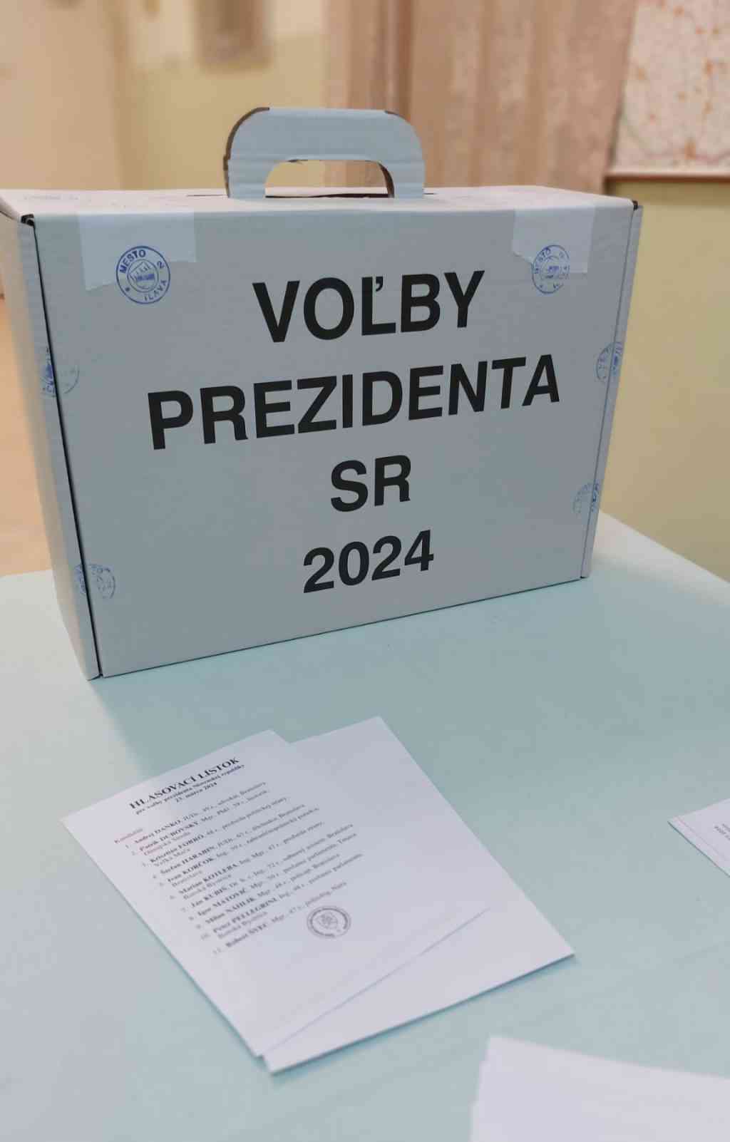 Fotka tlačovej správy Druhé kolo voľby prezidenta Slovenskej republiku v roku 2024   