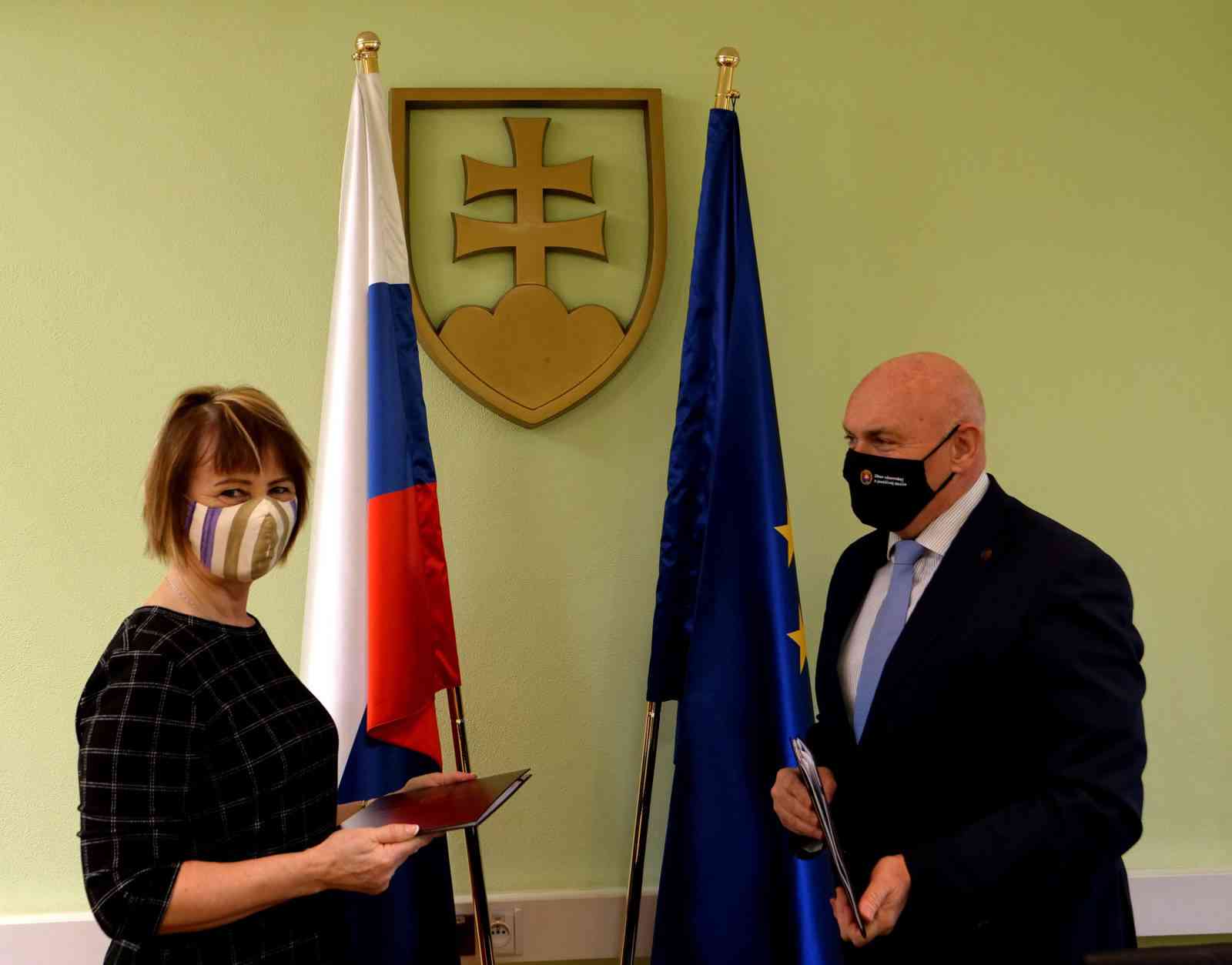 Fotografia článku Záver roka priniesol podpísanie Podnikovej kolektívnej zmluvy