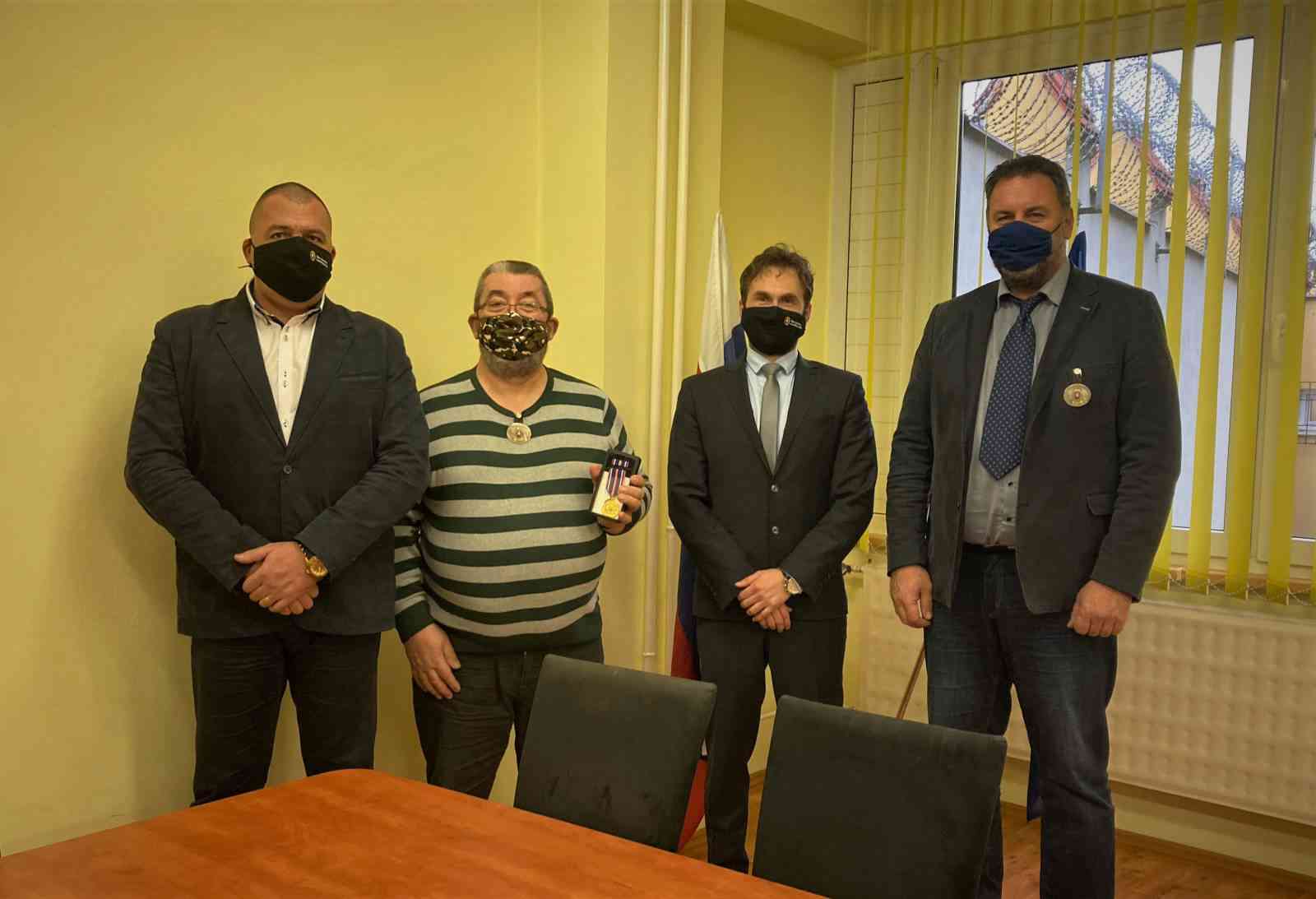Fotografia článku Čestná medaila v Inštitúte vzdelávania ZVJS
