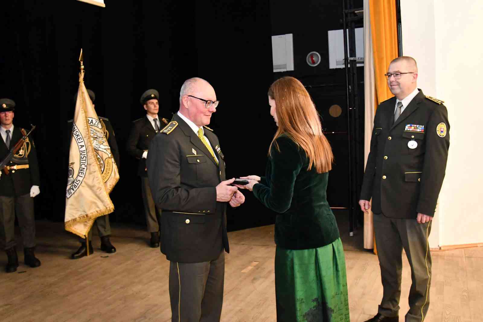 Fotografia článku Oslavy 70. výročia zriadenia Ústavu na výkon trestu odňatia slobody Želiezovce 