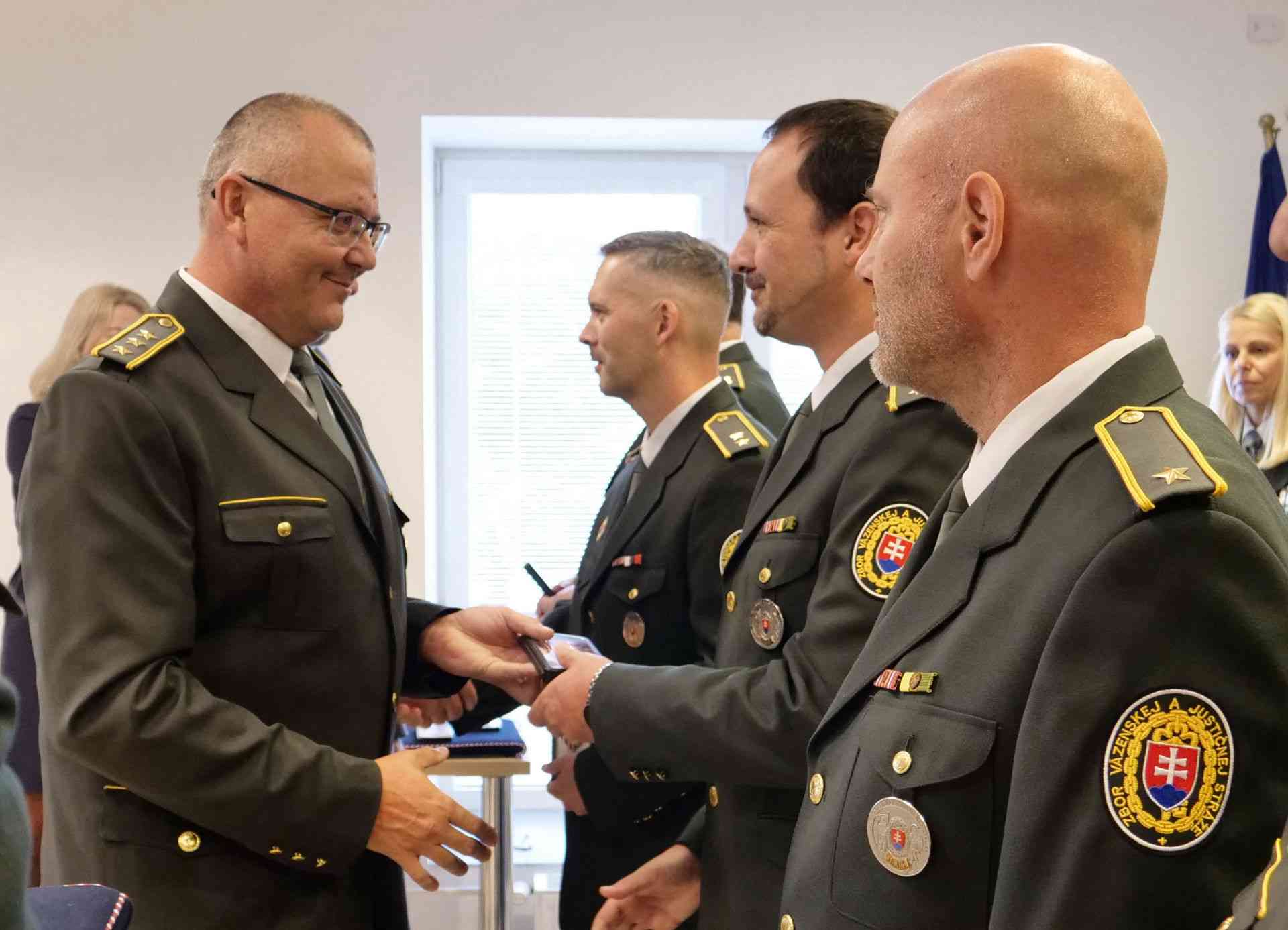 Fotografia článku Deň Zboru väzenskej a justičnej stráže je poctou tým, ktorí chránia spoločnosť