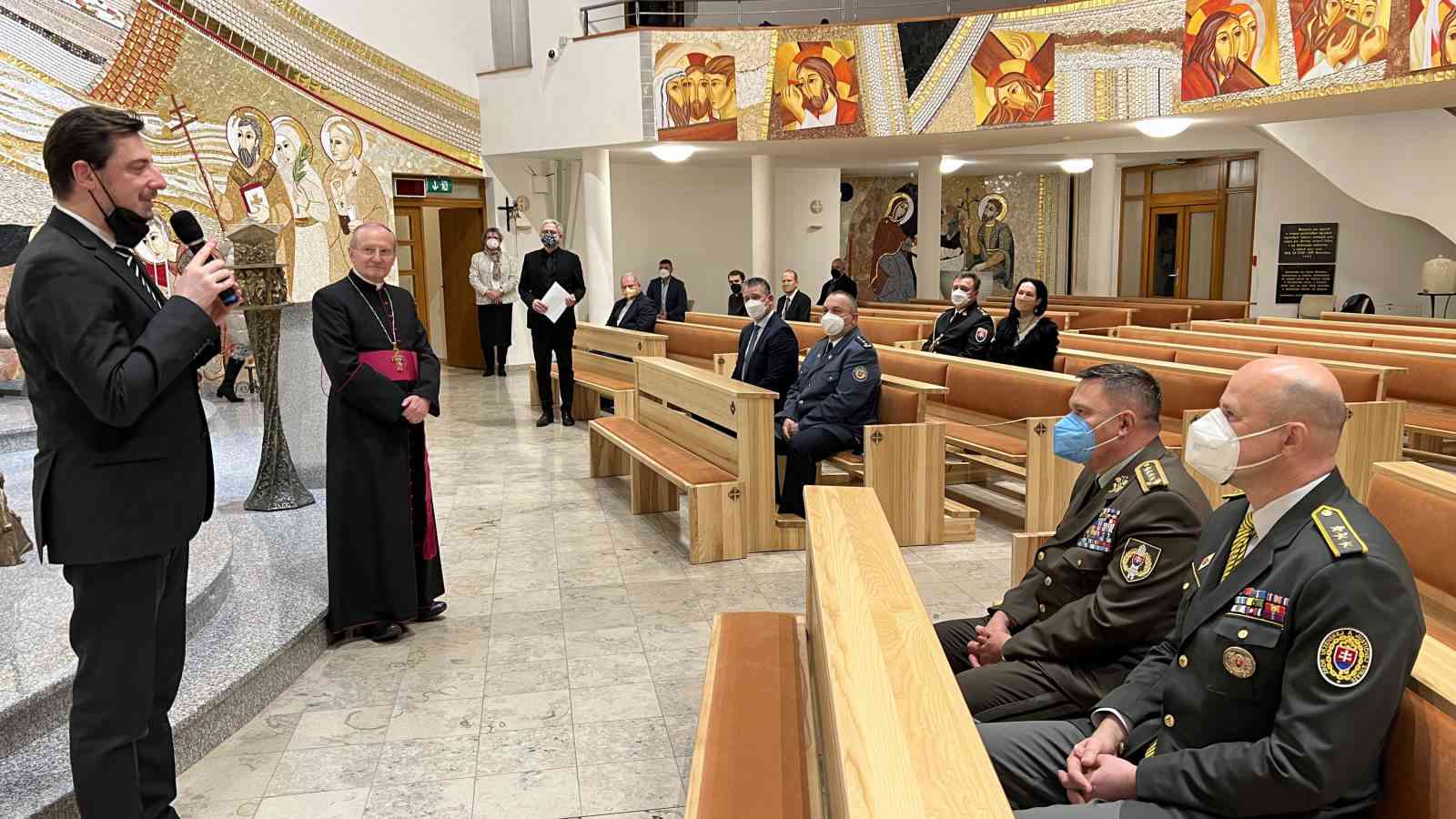 Fotografia článku Stretnutie biskupa s predstaviteľmi ozbrojených a záchranných zložiek