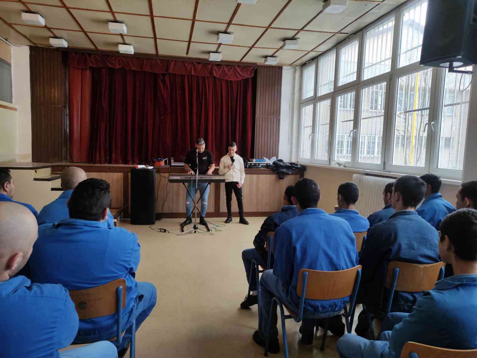 Fotografia článku Cico Band v ústave Sučany