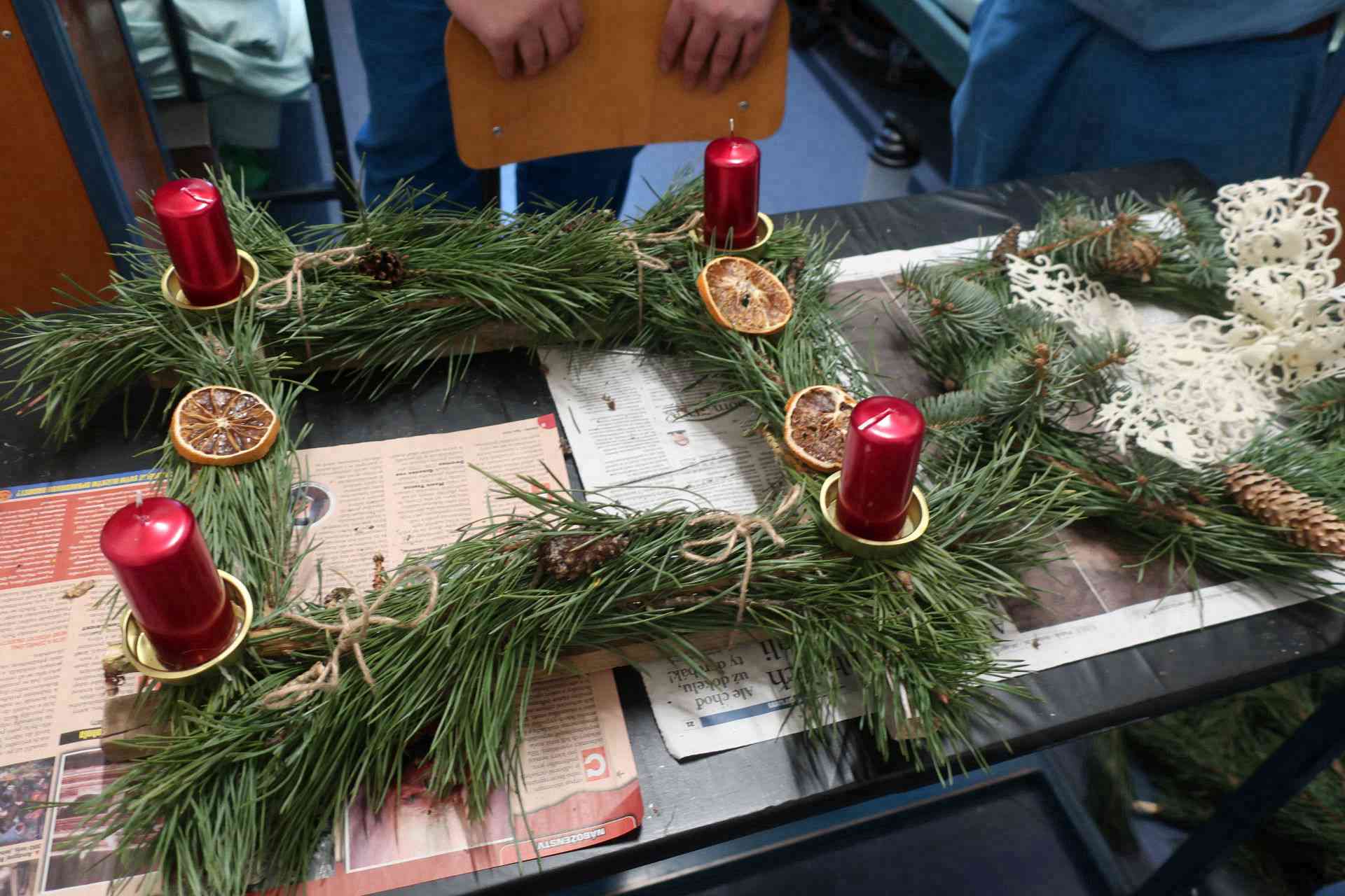 Fotografia článku Na prvú adventnú nedeľu sme nezabudli ani za mrežami