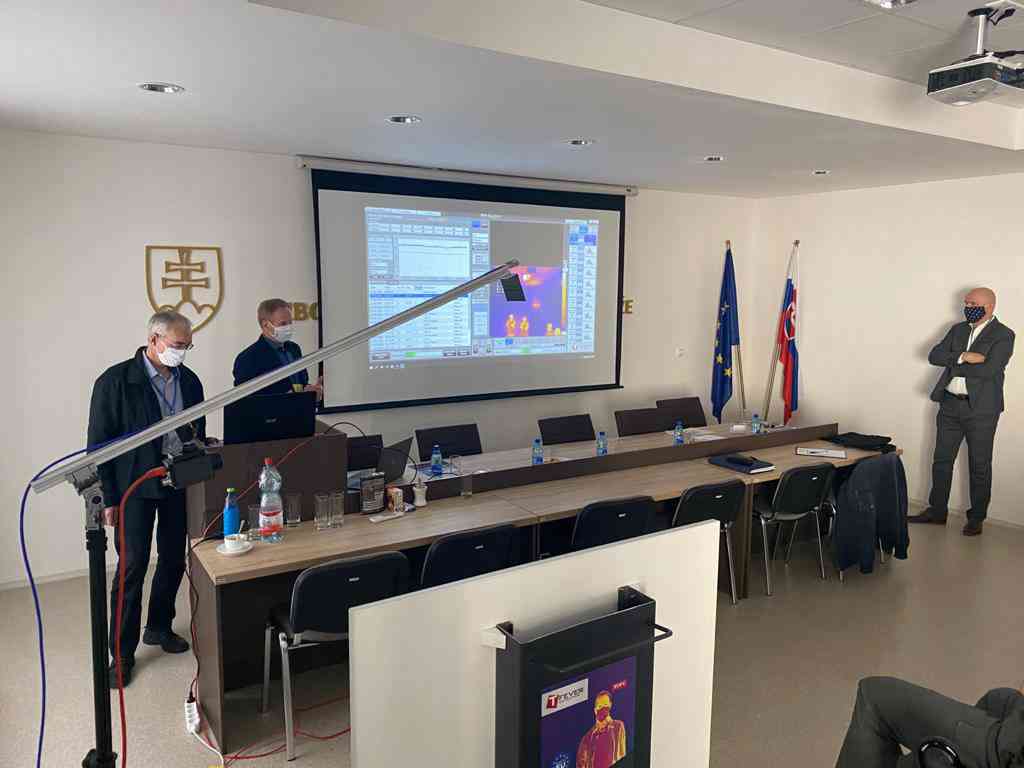 Fotografia článku Zbor bojuje s koronavírusom aj novými technológiami