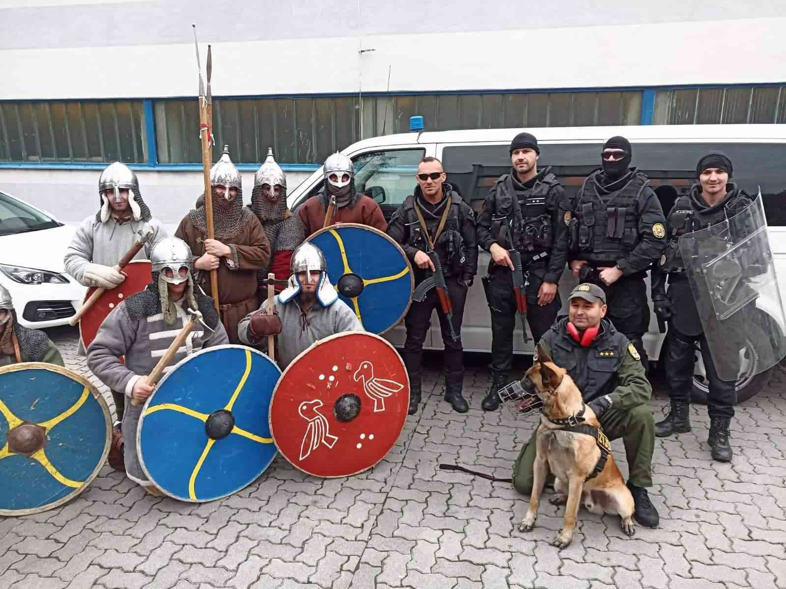 Fotografia článku Príslušníci ústavu Ilava sa zúčastnili podujatia na Výstavisku v Trenčíne