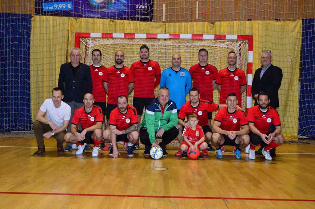 Fotografia článku Halový futbalový turnaj o pohár riaditeľa ústavu Hrnčiarovce nad Parnou