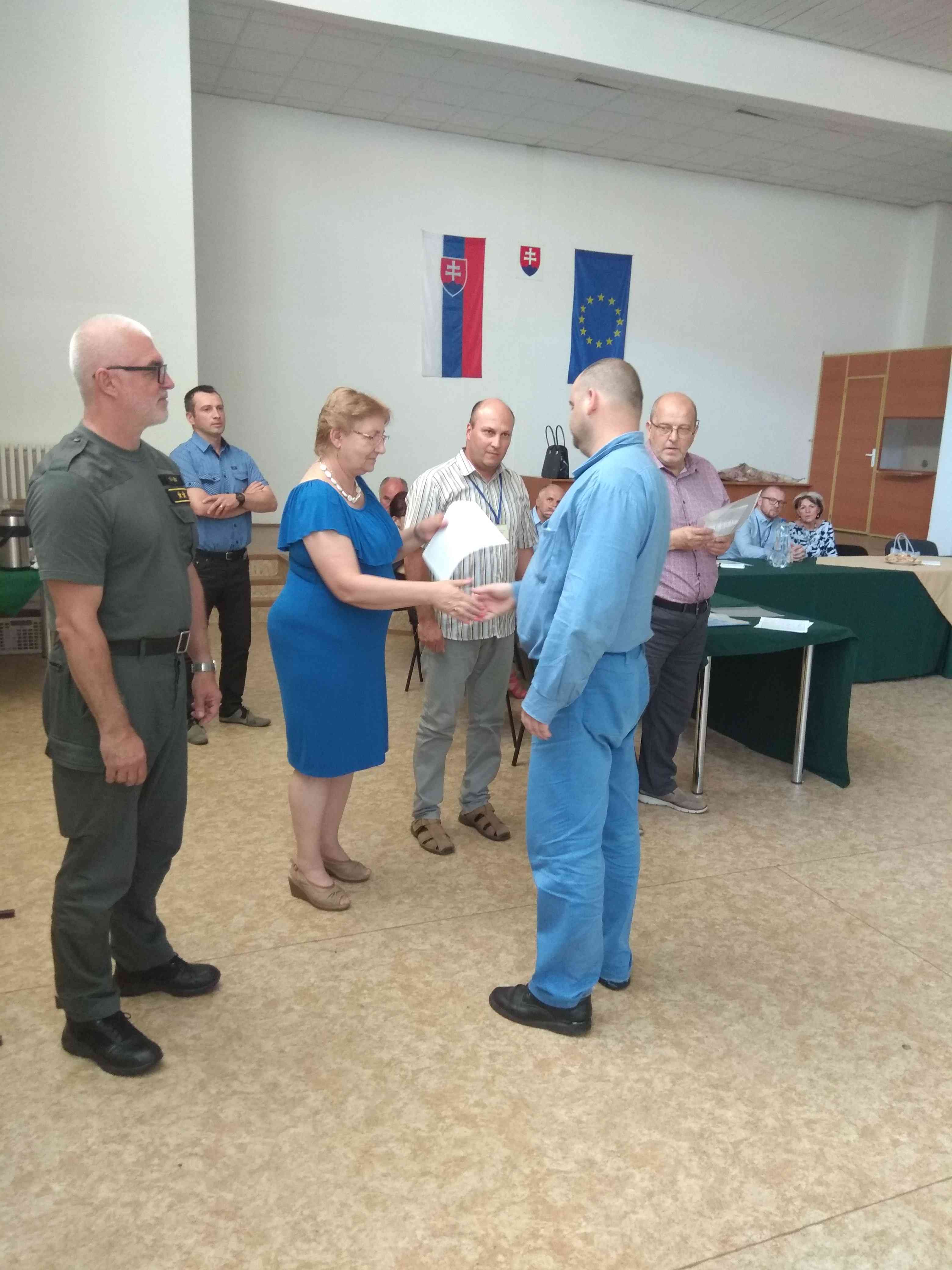 Fotografia článku Ukončenie školského roka a odovzdávanie vysvedčení