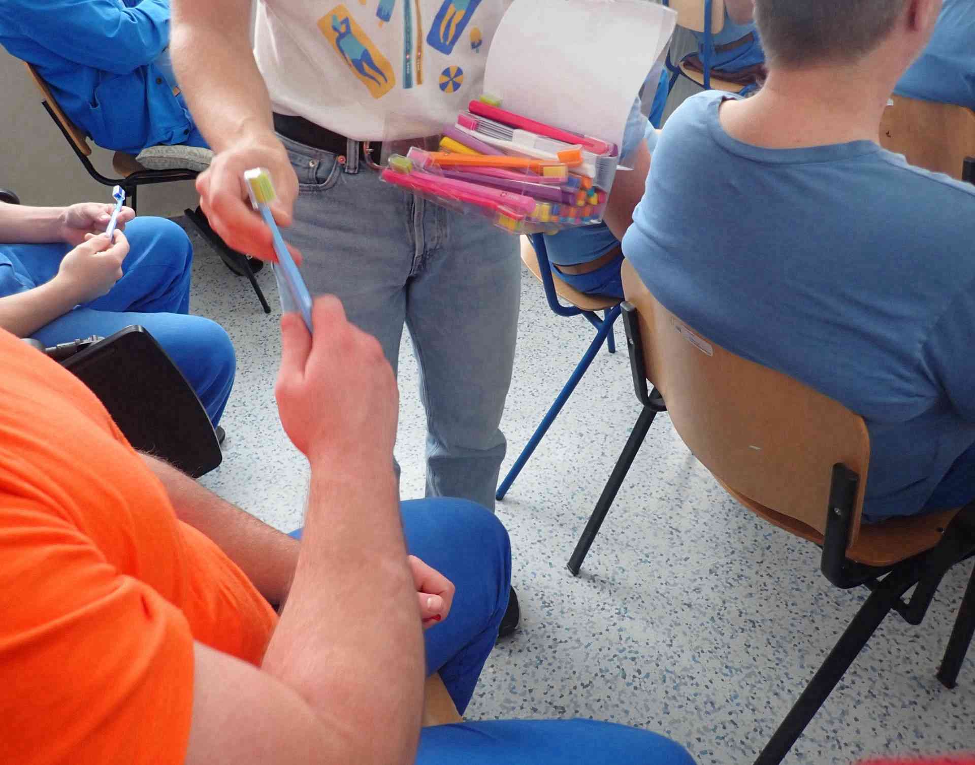 Fotografia článku Prevencia a edukácia v praxi: Ústav v Sučanoch hostil osvetový projekt DENTAL ALARM zameraný na ústne zdravie