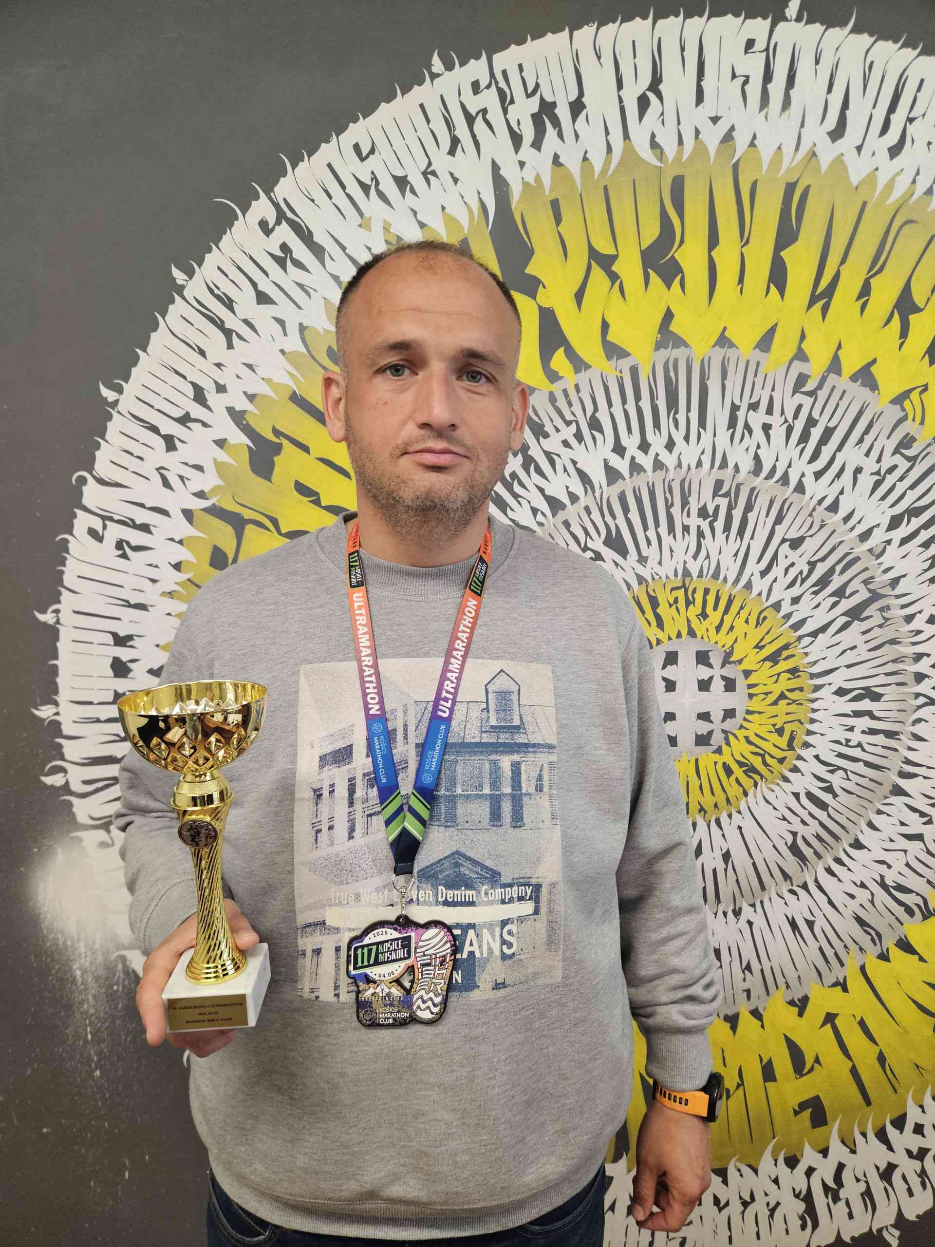Fotografia článku Úspešná reprezentácia príslušníkov ÚVTOS Košice-Šaca na ultramaratóne Miskolc-Košice 