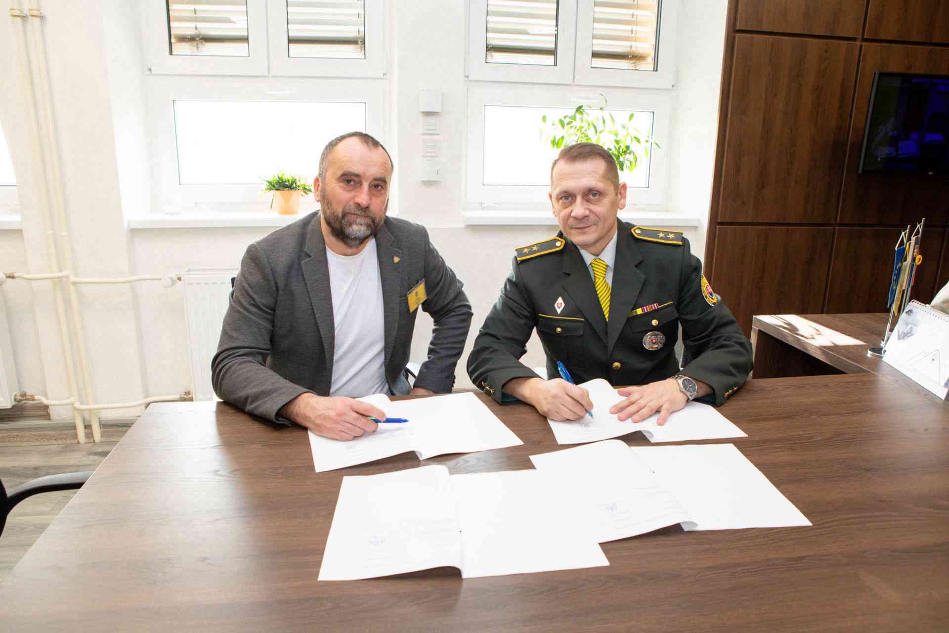 Fotografia článku Ústav Ružomberok a Katolícka univerzita v Ružomberku obnovili spoluprácu
