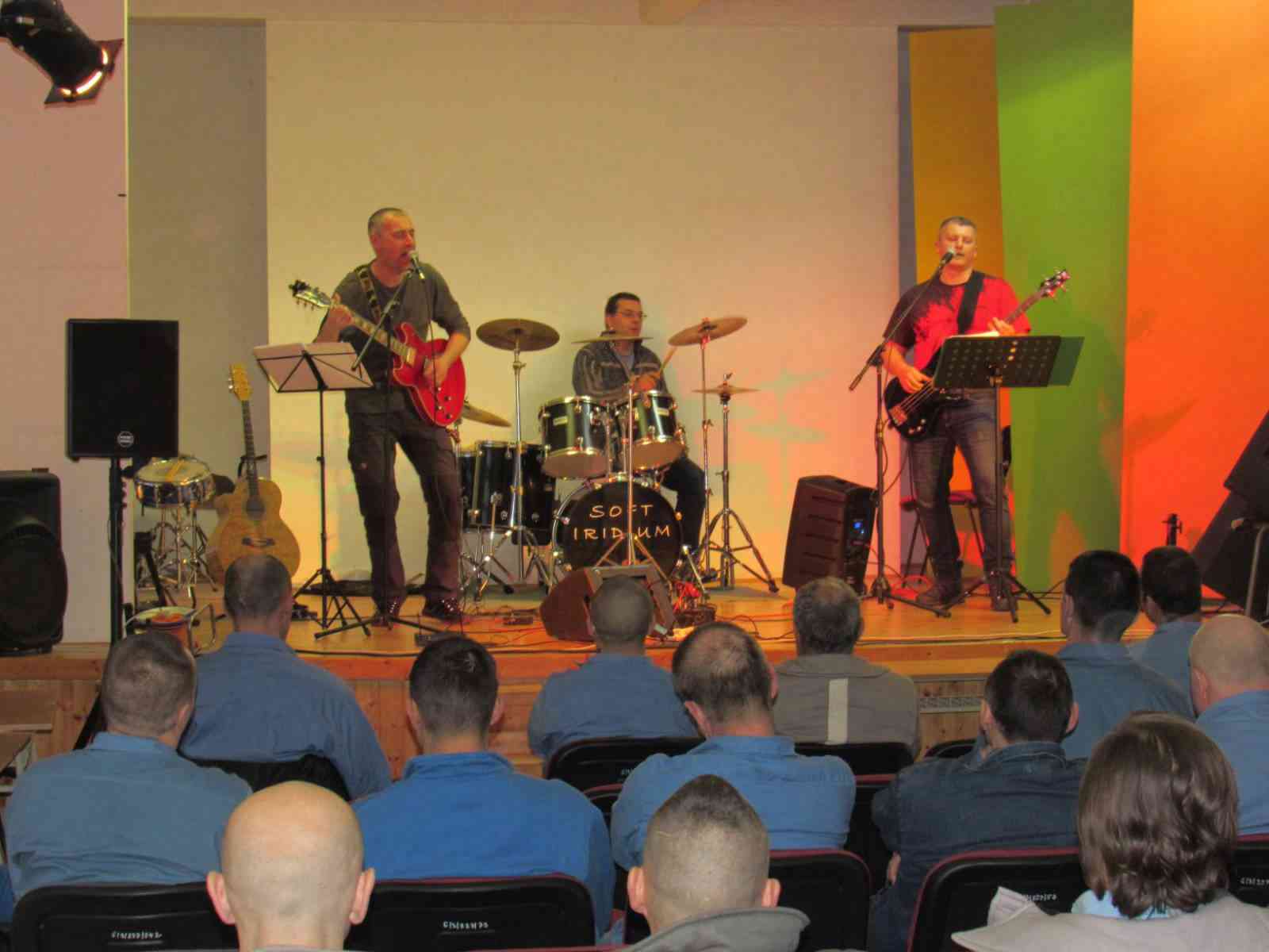 Fotografia článku Pop-rockový koncert kapely „Soft Iridium“ v ústave Ilava
