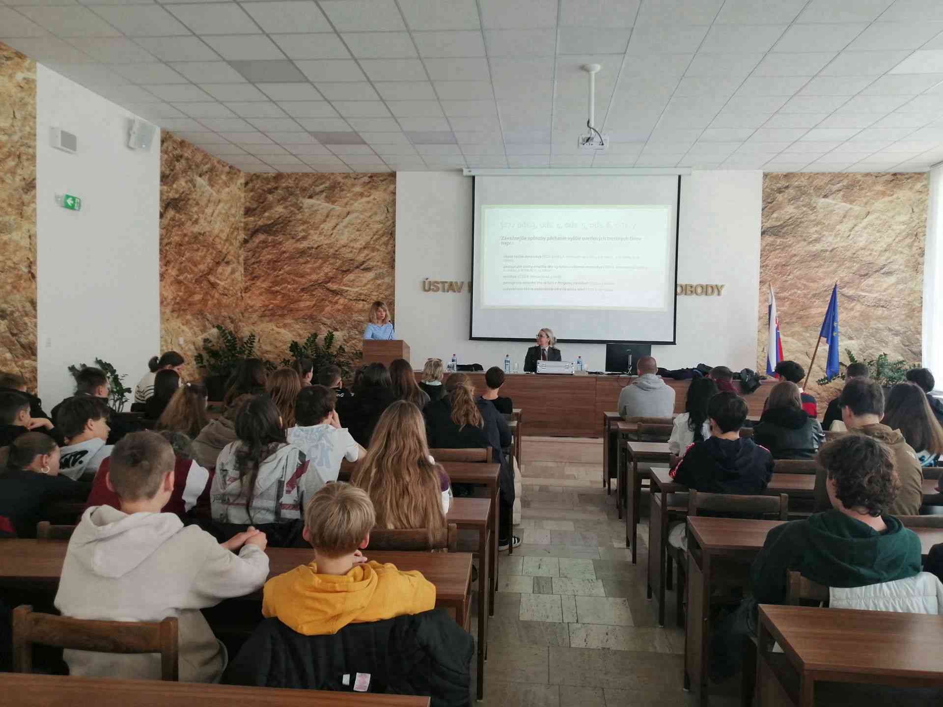 Fotografia článku Prevencia drogovej závislosti a kriminality: Dôležitá beseda v ÚVTOS Sučany