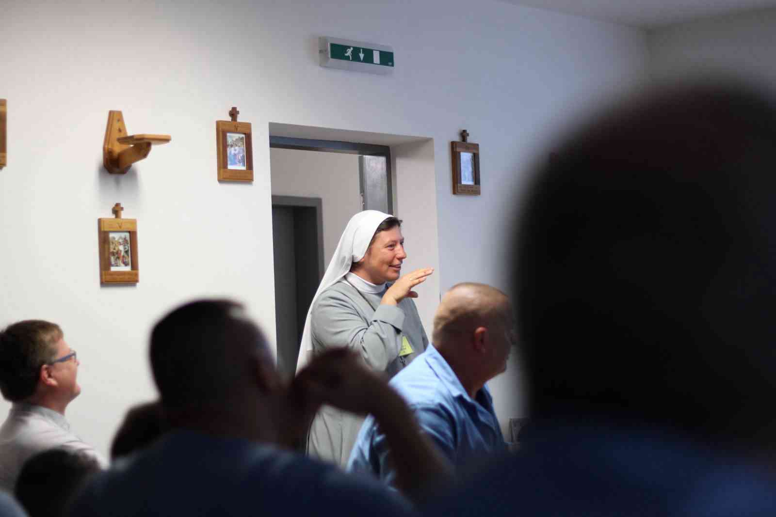 Fotografia článku Sestra Fabiána prednášala o misiách v Albánsku