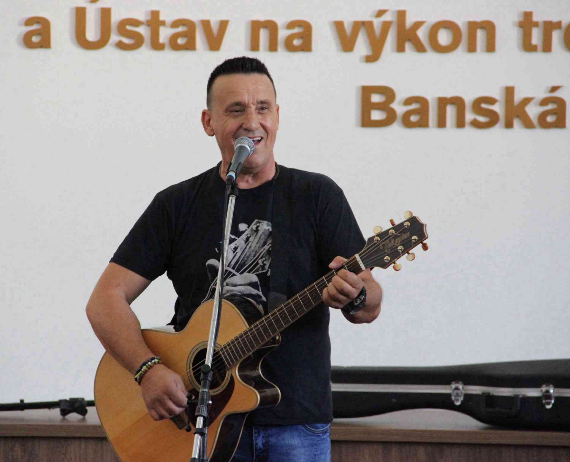 Fotografia článku Paľo Drapák: Rocková sloboda za múrmi väznice