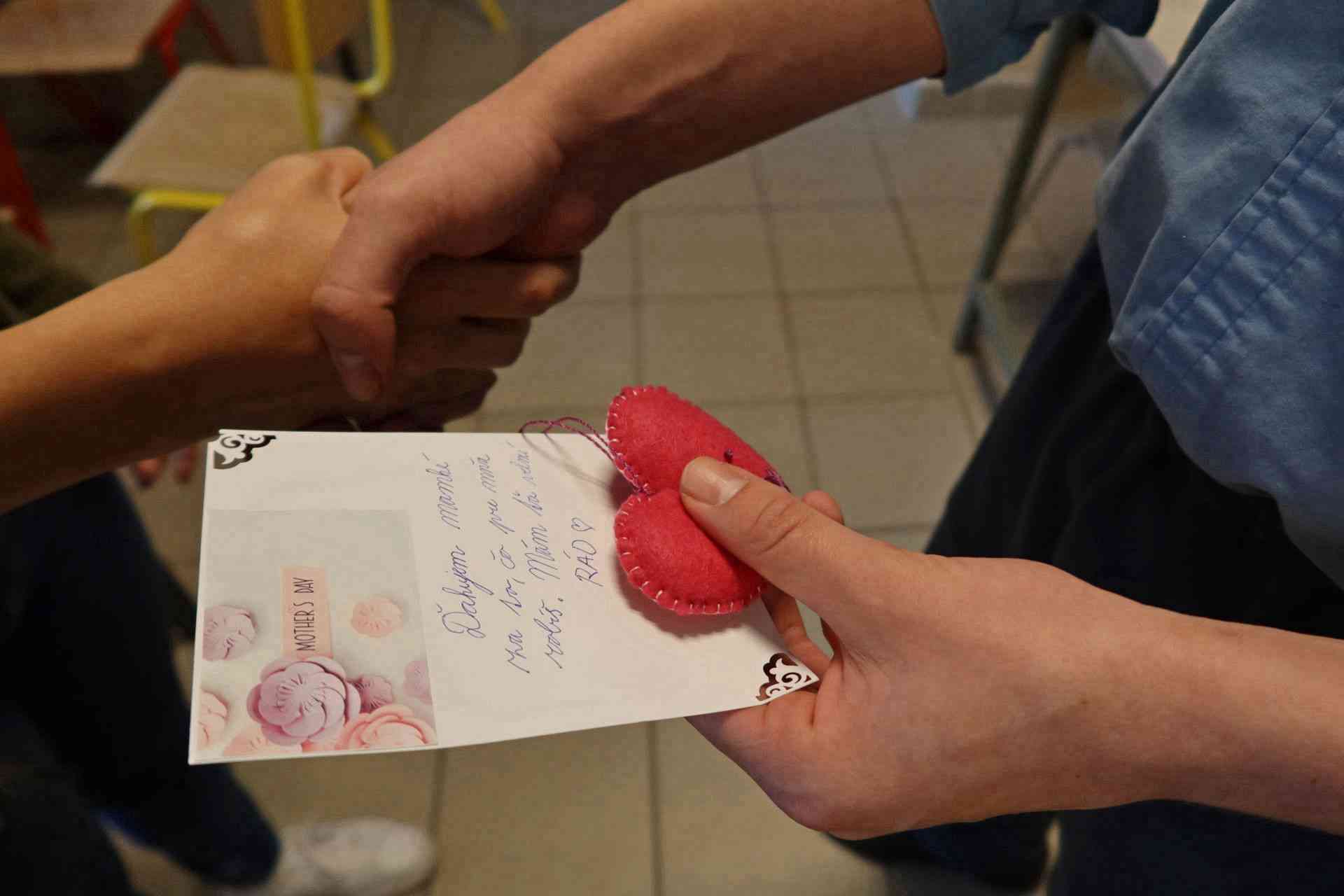 Fotografia článku Viac ako pozdrav