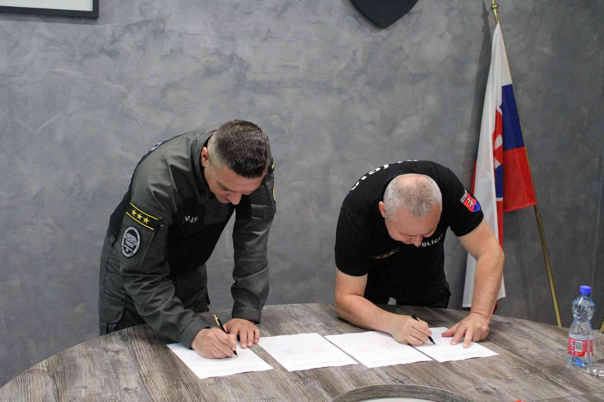 Fotografia článku Pracovné stretnutie v Ústave na výkon väzby a Ústave na výkon trestu odňatia slobody Bratislava 