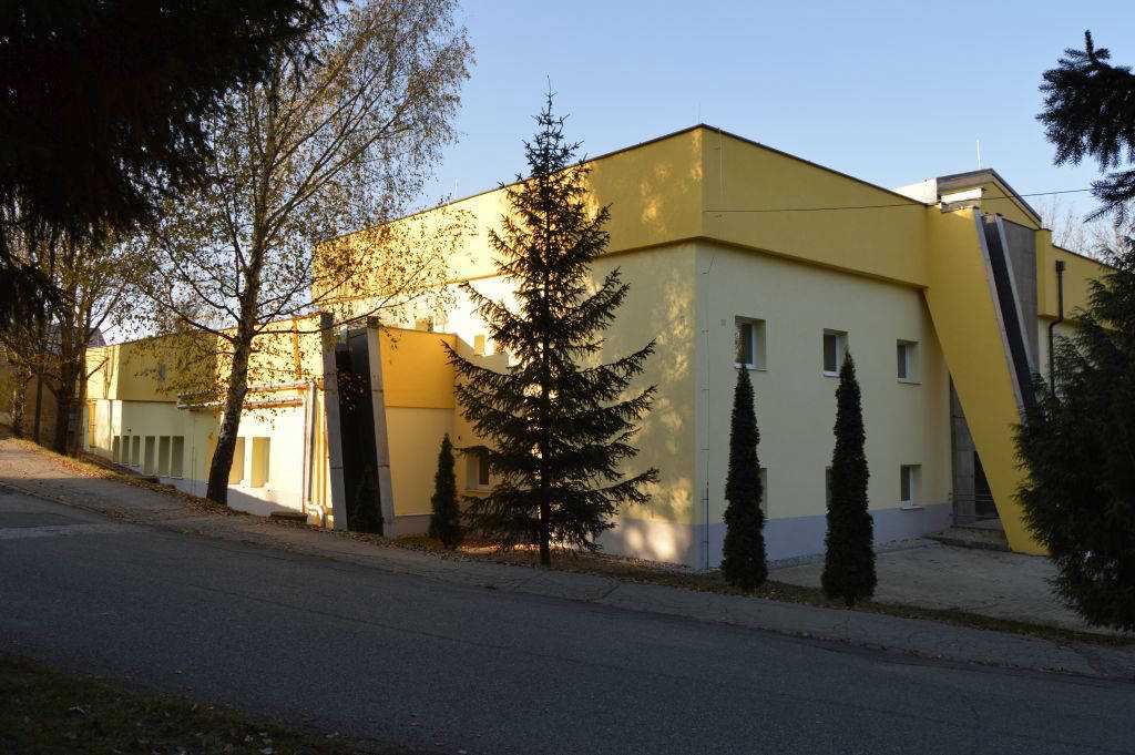 Gallery image